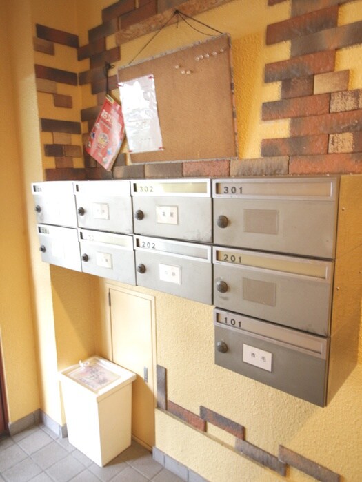 物件外観写真4　(建物設備)