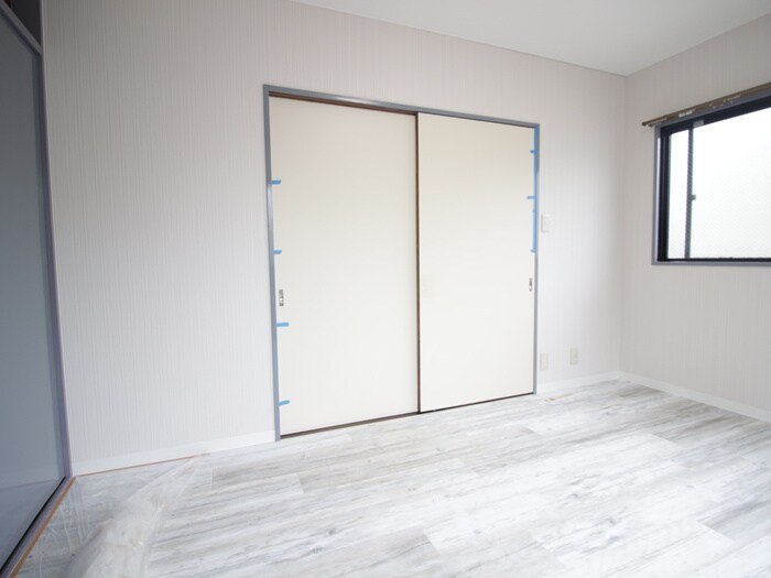 物件内観写真10　(居室)