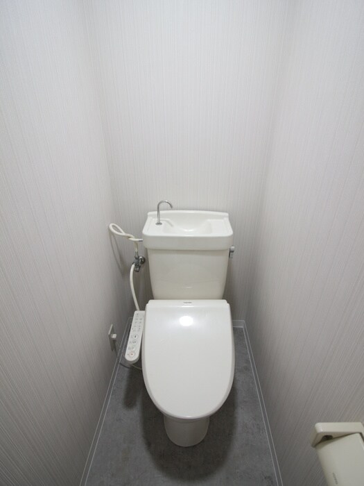 物件内観写真15　(トイレ)