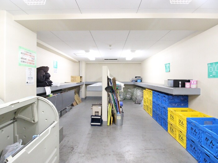 物件外観写真6　(建物設備)