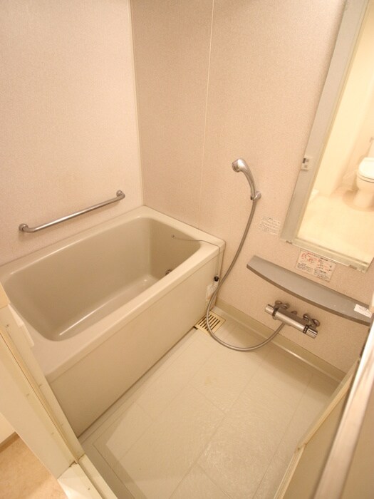 物件内観写真12　(バス／シャワールーム等)