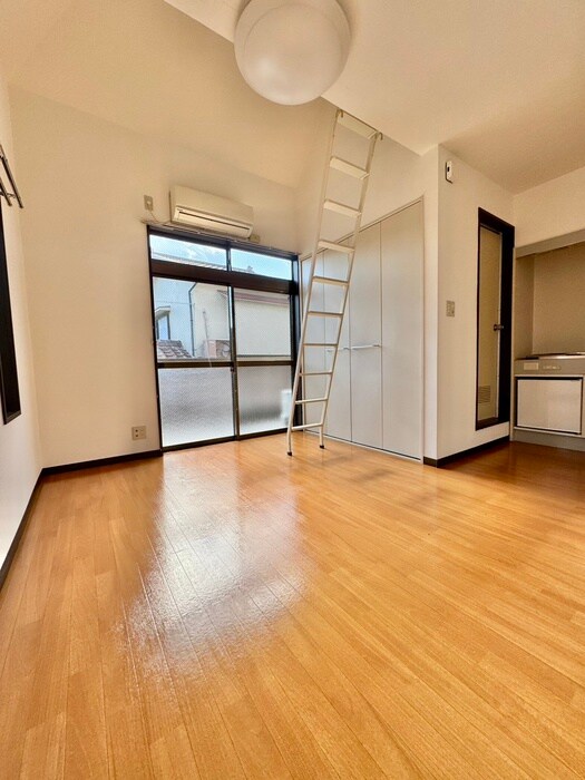 物件内観写真7　(居室)