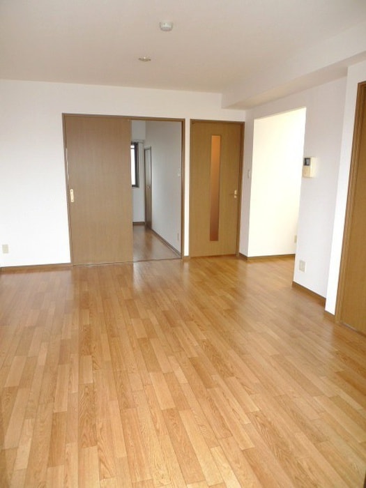 物件内観写真4　(居室)