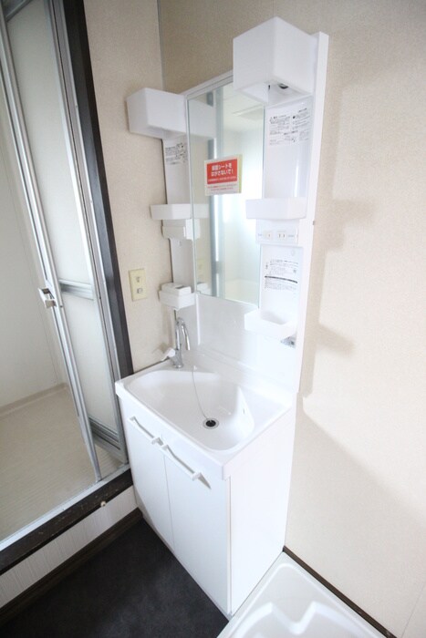 物件内観写真9　(洗面)