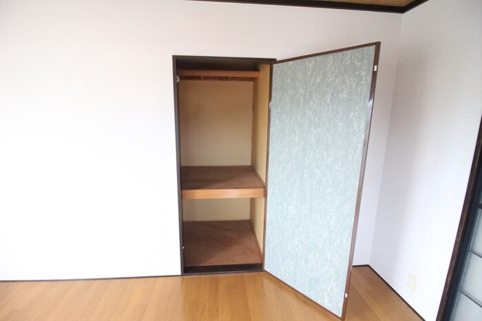 物件内観写真15　(収納)