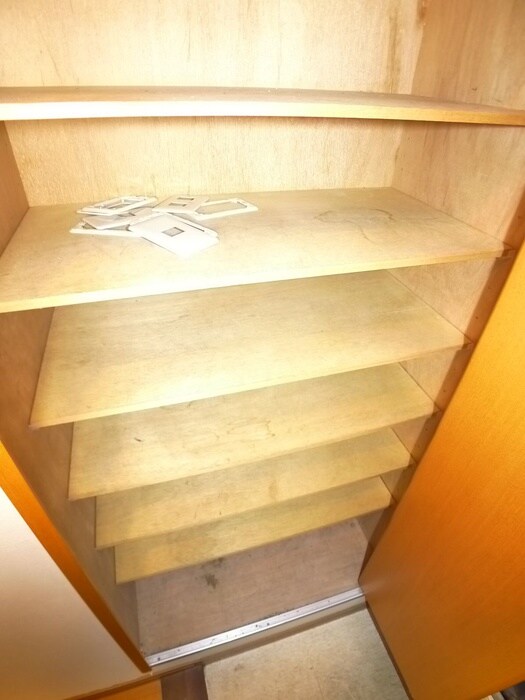 物件内観写真18　(靴箱)