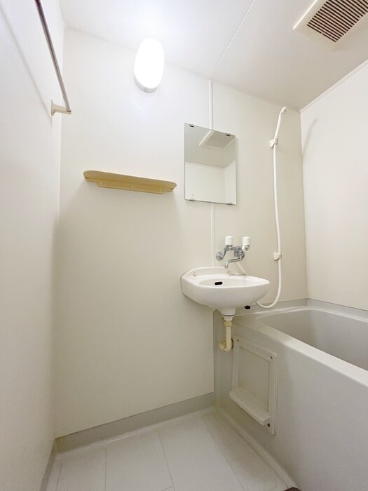 物件内観写真9　(バス／シャワールーム等)