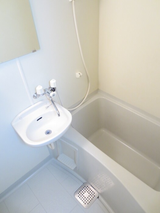 物件内観写真12　(バス／シャワールーム等)