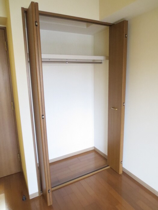 物件内観写真16　(収納)