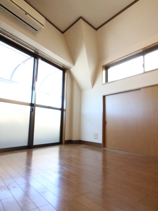 物件内観写真5　(居室)