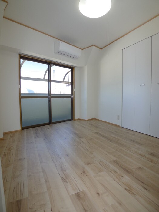 物件内観写真15　(居室)