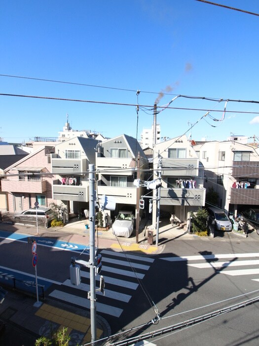 物件内観写真16　(室内からの展望)