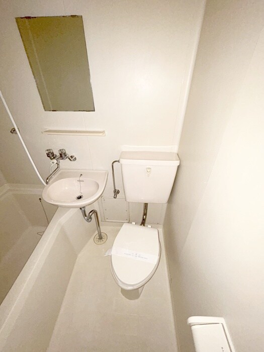 物件内観写真14　(トイレ)