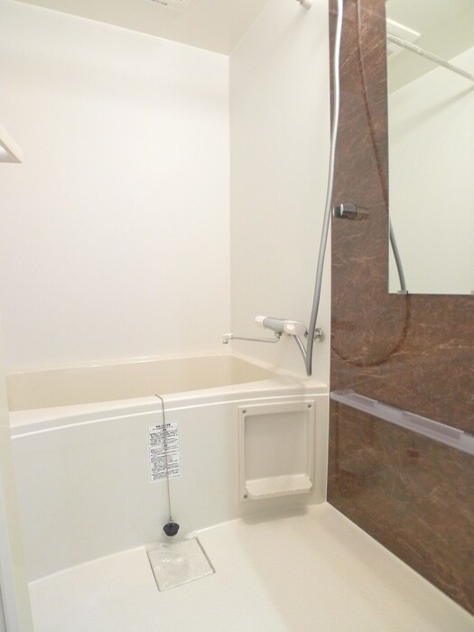 物件内観写真12　(バス／シャワールーム等)