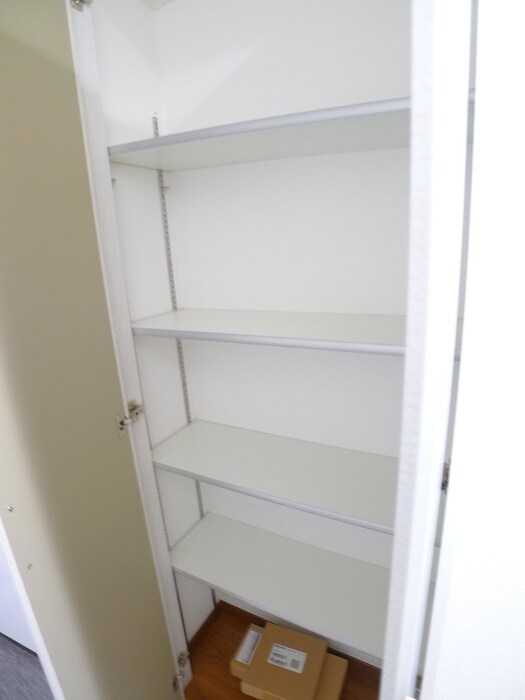 物件内観写真14　(靴箱)