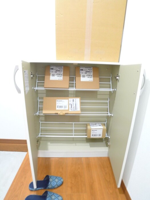 物件内観写真15　(靴箱)