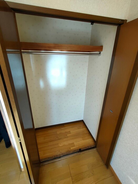 物件内観写真13　(収納)