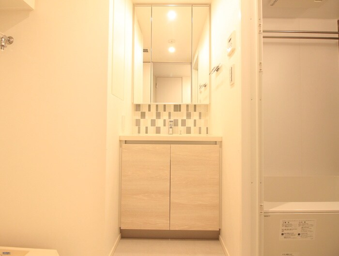 物件内観写真12　(洗面)