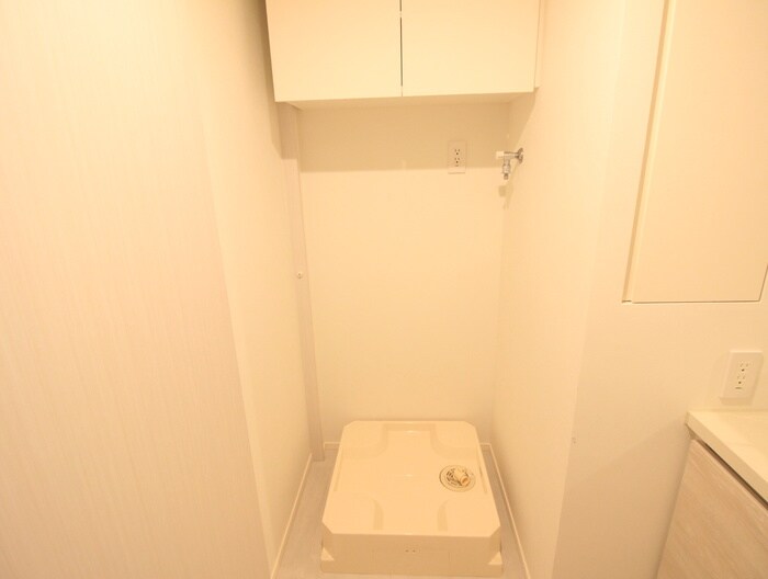 物件内観写真13　(洗濯機置場)