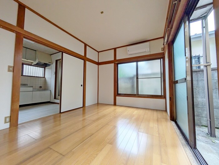 物件内観写真18　(居室)