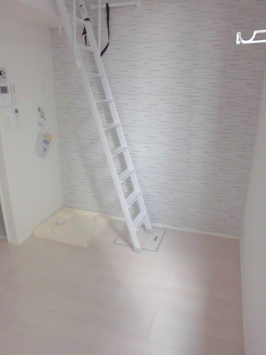 物件内観写真6　(居室)