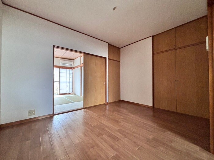 物件内観写真6　(居室)