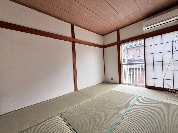 物件内観写真9　(居室)