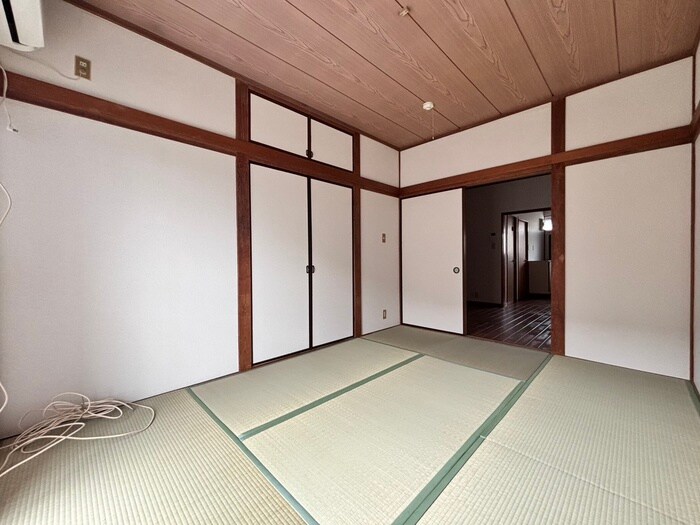 物件内観写真11　(居室)