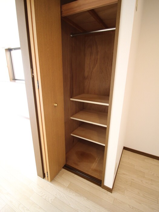 物件内観写真15　(靴箱)