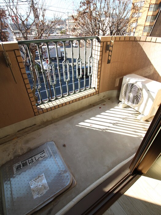 物件内観写真16　(ベランダ・バルコニー)