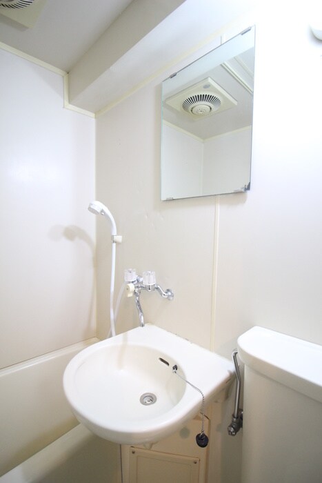 物件内観写真10　(洗面)