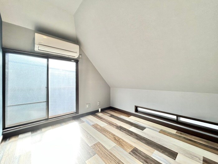 物件内観写真9　(居室)