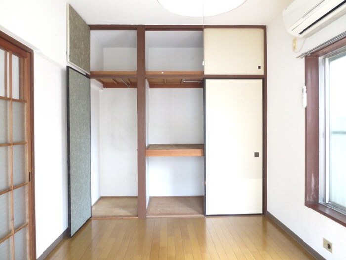 物件内観写真15　(収納)