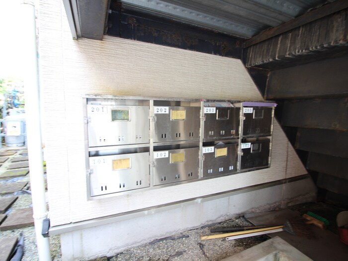 物件外観写真4　(建物設備)