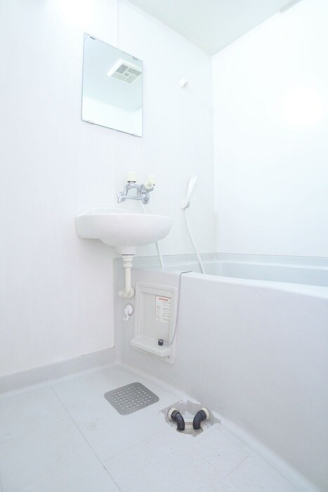 物件内観写真12　(バス／シャワールーム等)