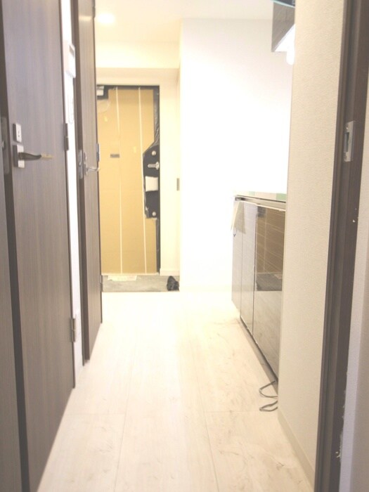 物件内観写真19　(廊下)