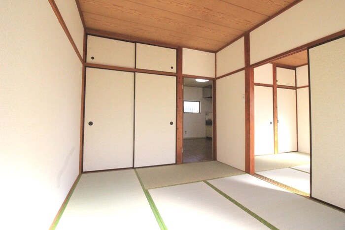 物件内観写真7　(居室)