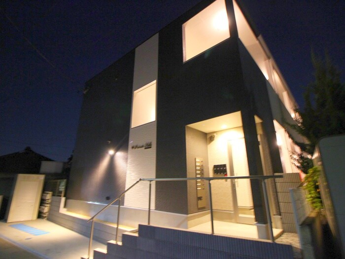 物件外観写真1　(外観写真)