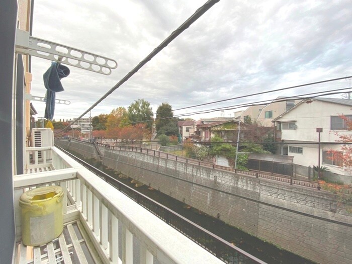 物件内観写真16　(室内からの展望)