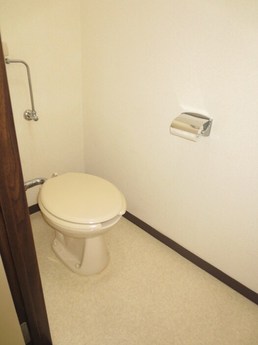 物件内観写真11　(トイレ)