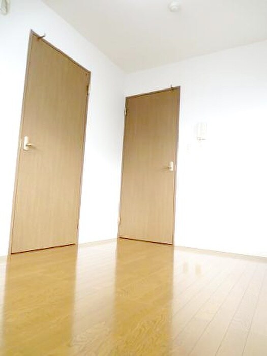 物件内観写真11　(居室)