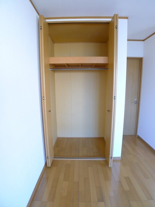 物件内観写真8　(収納)