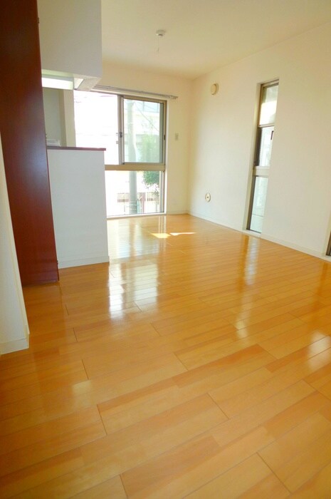 暫草（ｼﾊﾞﾗｸｿｳ）の内観写真