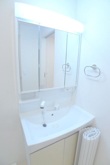 物件内観写真11　(洗面)