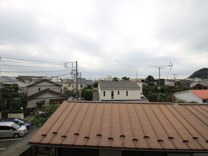 物件内観写真18　(室内からの展望)