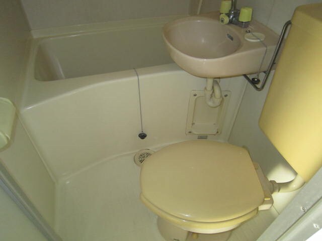 物件内観写真9　(バス／シャワールーム等)