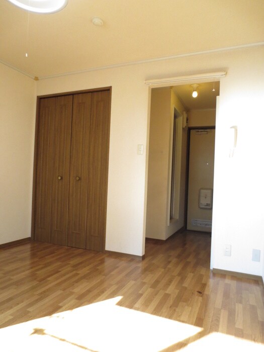 物件内観写真10　(居室)