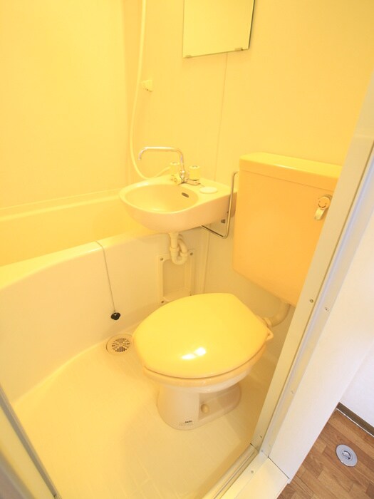 物件内観写真15　(トイレ)