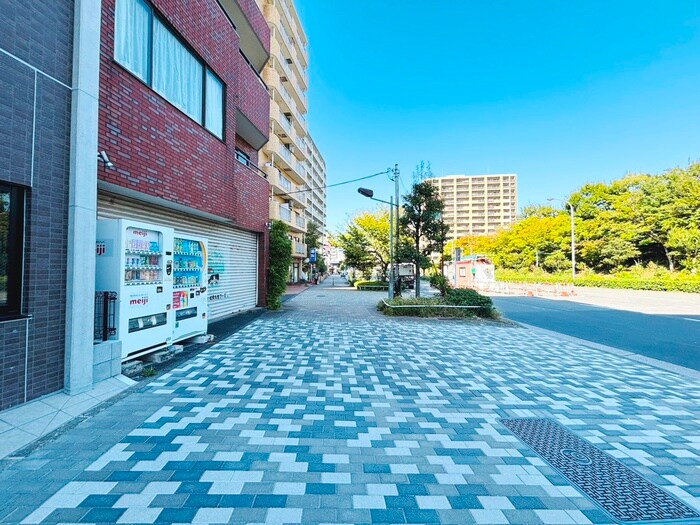 物件外観写真6　(周辺環境)