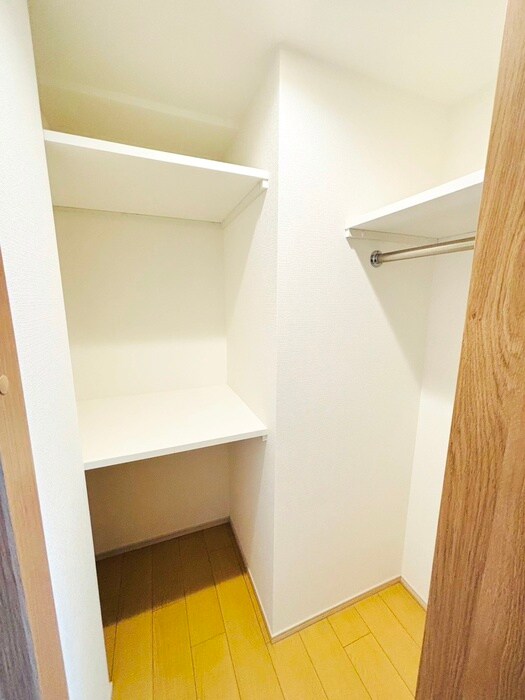物件内観写真13　(収納)